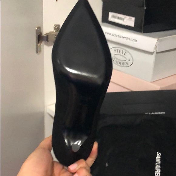 Black - Picture 2 of 3